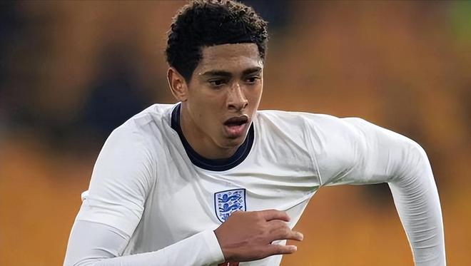 NBA常规赛战报：湖人客场险胜太阳,（NBA常规赛速报：湖人客场险胜太阳）