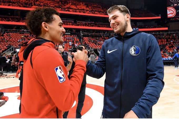 半场战报：法兰克福0-0沃尔夫斯堡（半场战况：法兰克福与沃尔夫斯堡互交白卷）