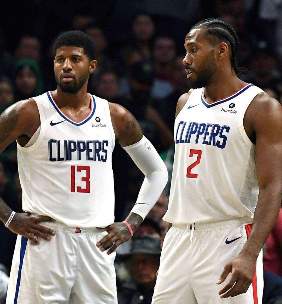 世体：巴萨否认了有意引进凯恩的报道，目前没和任何球员接触（世体：巴萨驳斥有意凯恩报道，称暂未与任何球员接触）