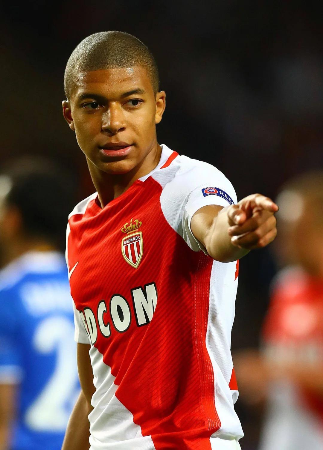 12月13日NBA看点：库里复出战群狼，老鹰、活塞强强对话（12月13日NBA前瞻：库里归来迎战森林狼，老鹰与活塞上演焦点之战）