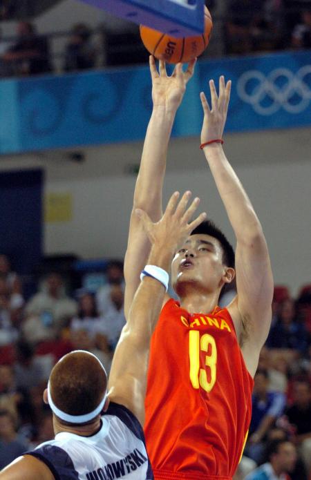 李贤重：五棵松气氛很棒，中国是很棒的对手&向中国致敬（李贤重赞五棵松氛围出色：中国队是强劲对手，向中国致敬）