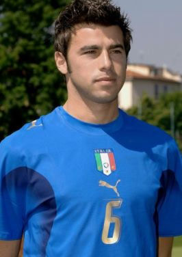 凯恩：替补出场不是我所习惯的，但孔帕尼希望我保持活力（凯恩：替补并非我的常态，孔帕尼希望我保持状态）