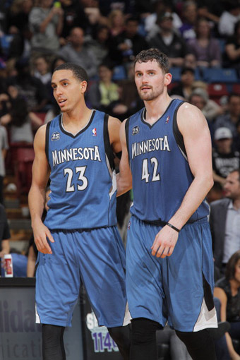 奇闻：巴西球星自掏腰包加盟中超！为赴华豪掷数十万人民币解约费（罕见一幕！巴西球星自费解约赴华，为加盟中超支付数十万人民币）