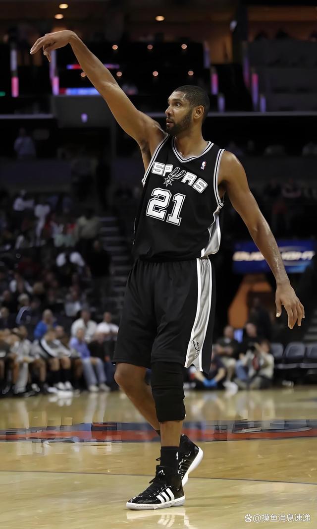 米体：霍伊伦像卡瓦尼或早期伊瓜因，对球队进攻端是锦上添花（米体：霍伊伦颇有卡瓦尼与早期伊瓜因之风，为球队进攻如虎添翼）