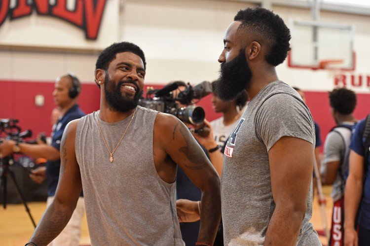 迪马济奥：卢卡库今天恢复合练，为8月份受伤以来首次（迪马济奥：卢卡库今日参加球队合练，这是他自8月伤停以来首次）