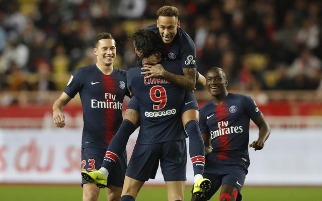 快船131-116击败黄蜂！哈登创79年NBA纪录，前无古人（快船131比116力克黄蜂，哈登缔造79年来NBA史无前例纪录）