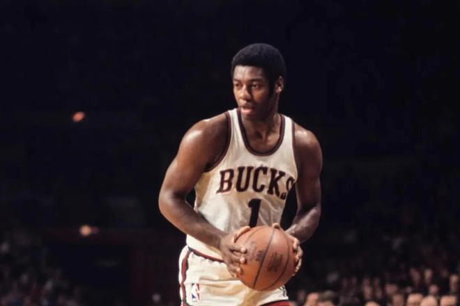 都曾在两大 都曾在两大