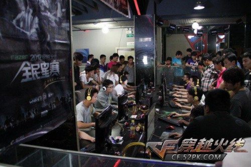 给了队内球 给了队内球